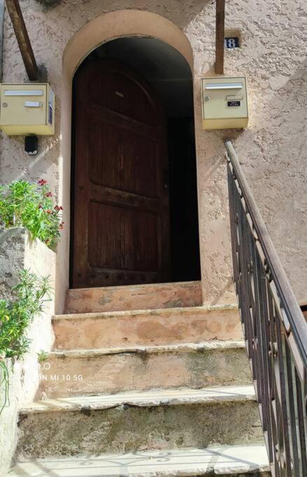 Appartamento Chez Caro L'Escarene Esterno foto